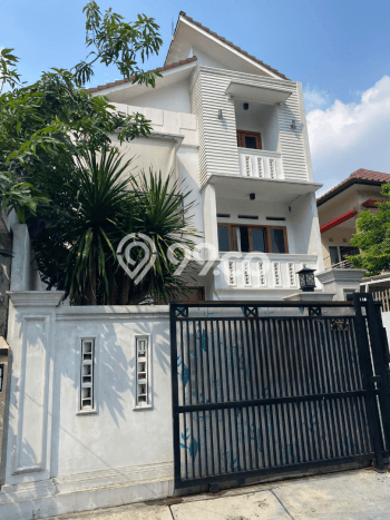 For Sale Rumah Mewah Exclusive di Pasar Minggu, Jakarta Selatan For Sale Rumah Mewah Exclusive di Pasar Minggu, Jakarta Selatan