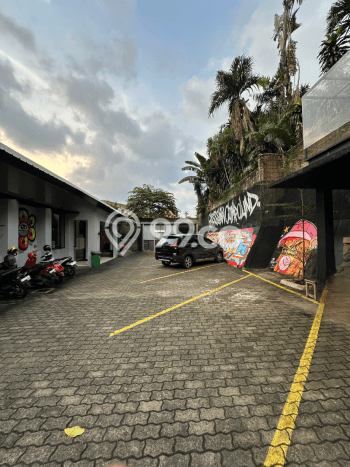 Rumah Luxury Modern Siap Huni di Kemang Jakarta Selatan Rumah Luxury Modern Siap Huni di Kemang Jakarta Selatan