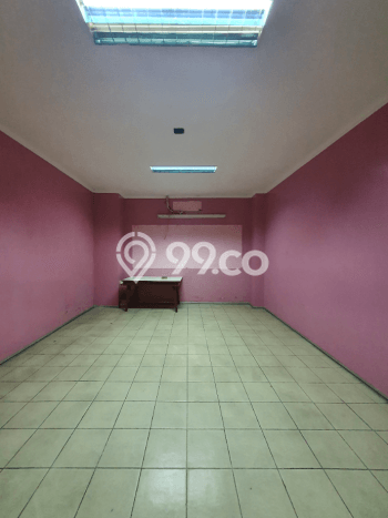 Hunian Eksklusif Siap Huni LT 608m2 di Palmerah, Jakarta Barat Hunian Eksklusif Siap Huni LT 608m2 di Palmerah, Jakarta Barat