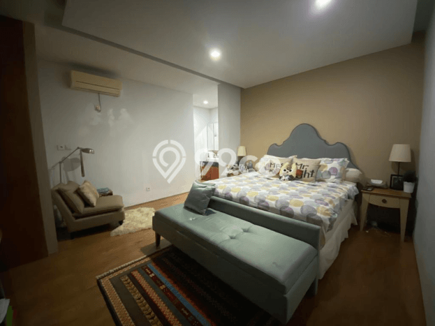 Rumah Elit Modern Tanpa Renovasi di Kemang Jakarta Selatan Rumah Elit Modern Tanpa Renovasi di Kemang Jakarta Selatan