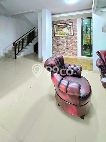 Ready to Use! Luxury House LT 180m2 Desain Elegan di Fatmawati Ready to Use! Luxury House LT 180m2 Desain Elegan di Fatmawati