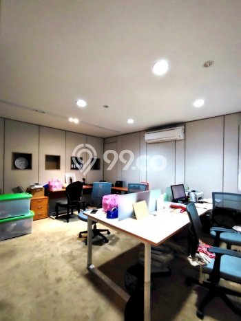 Unit Kantor Dijual di Kebayoran Baru Jakarta Selatan Luas Tanah 384m2, Luas Bangunan 650m2 Unit Kantor Dijual di Kebayoran Baru Jakarta Selatan Luas Tanah 384m2, Luas Bangunan 650m2