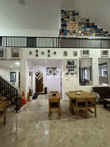 Rumah Luxury Modern Siap Huni di Kemang Jakarta Selatan Rumah Luxury Modern Siap Huni di Kemang Jakarta Selatan