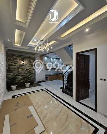 Best Deal Hunian Mewah Ideal dan Luas di Jagakarsa, Jakarta Selatan Best Deal Hunian Mewah Ideal dan Luas di Jagakarsa, Jakarta Selatan
