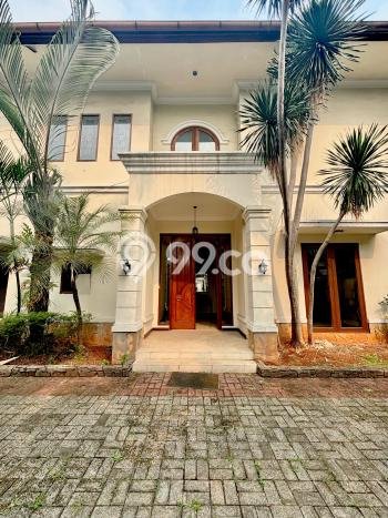Jarang Ada! Rumah Sewa 6 Kamar Bagus Siap Huni Kemang Jarang Ada! Rumah Sewa 6 Kamar Bagus Siap Huni Kemang
