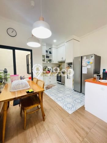 Dijual Rumah Luas Megah Dengan View Eksklusif di Pondok Labu, Jakarta Selatan Dijual Rumah Luas Megah Dengan View Eksklusif di Pondok Labu, Jakarta Selatan