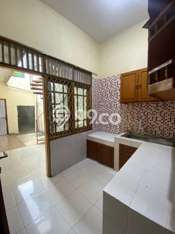 EXCLUSIVE HOME! Rumah area Pasar Minggu, 2 KM, Design Modern, LT 120m² Bangunan 110m² EXCLUSIVE HOME! Rumah area Pasar Minggu, 2 KM, Design Modern, LT 120m² Bangunan 110m²