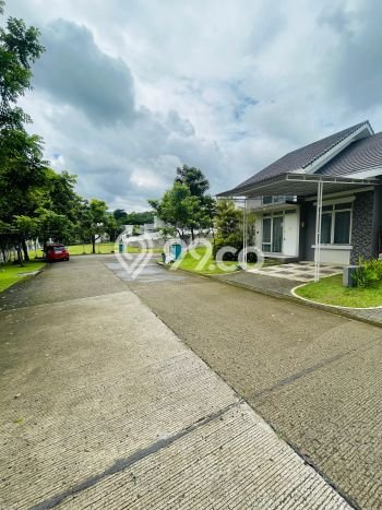 Turun Harga Rumah Minimalist Tanah Luas View Pegunungan Sentul Turun Harga Rumah Minimalist Tanah Luas View Pegunungan Sentul
