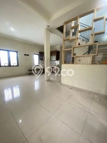 Disewakan Rumah Harga Terjangkau di Lenteng Agung Jakarta Selatan dengan 3 Kamar Tidur Disewakan Rumah Harga Terjangkau di Lenteng Agung Jakarta Selatan dengan 3 Kamar Tidur