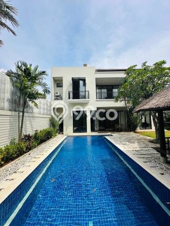 For Sale! Luxury House LT 685m2 Desain Elegan di Cipete For Sale! Luxury House LT 685m2 Desain Elegan di Cipete