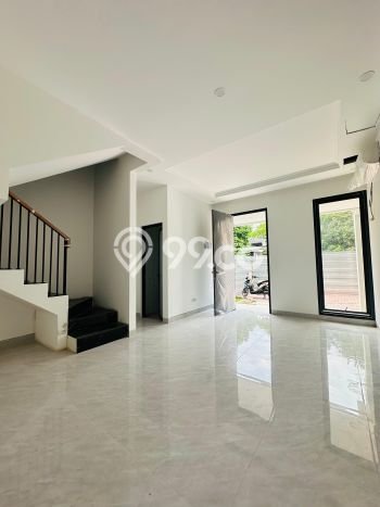 Dijual Cepat Rumah Bagus Siap Huni LB 150m2 di Cipayung, Jakarta Timur Dijual Cepat Rumah Bagus Siap Huni LB 150m2 di Cipayung, Jakarta Timur