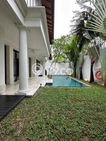 Disewakan Rumah Strategis LT 400m2 / LB 550m2 di Pejaten, Jakarta Selatan Disewakan Rumah Strategis LT 400m2 / LB 550m2 di Pejaten, Jakarta Selatan