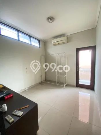 Disewakan Rumah Harga Terjangkau di Lenteng Agung Jakarta Selatan dengan 3 Kamar Tidur Disewakan Rumah Harga Terjangkau di Lenteng Agung Jakarta Selatan dengan 3 Kamar Tidur