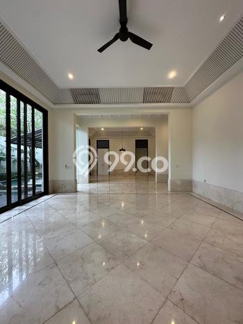 Hunian Minimalis dengan LT 400m2 & LB 550m2 Dikontrakkan di Pejaten Hunian Minimalis dengan LT 400m2 & LB 550m2 Dikontrakkan di Pejaten