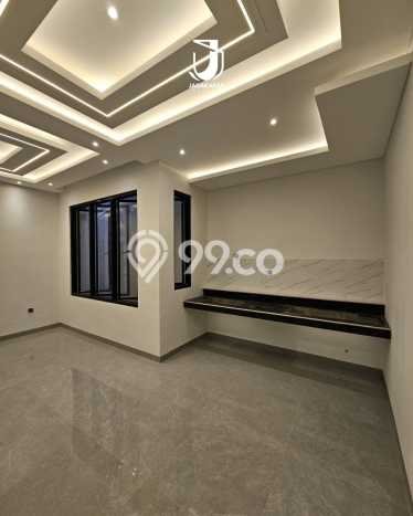 For Sale Rumah Mewah Exclusive di Jagakarsa, Jakarta Selatan For Sale Rumah Mewah Exclusive di Jagakarsa, Jakarta Selatan