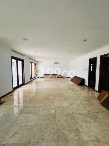 Disewakan Segera Rumah Kondisi Baik di Area Pejaten, Jakarta Selatan Disewakan Segera Rumah Kondisi Baik di Area Pejaten, Jakarta Selatan