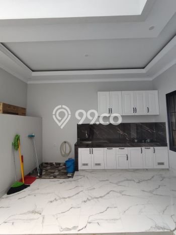 SPECIAL OFFER! Rumah di Lenteng Agung, 3 KT, Area Strategis, Luas 101m² LB 85m² SPECIAL OFFER! Rumah di Lenteng Agung, 3 KT, Area Strategis, Luas 101m² LB 85m²