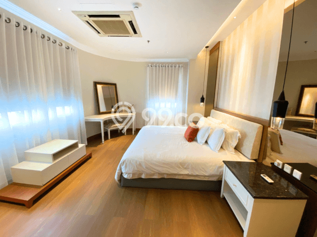 Apartemen Strategis 270m2 di Gatot Subroto Jakarta Selatan 4 KT Apartemen Strategis 270m2 di Gatot Subroto Jakarta Selatan 4 KT