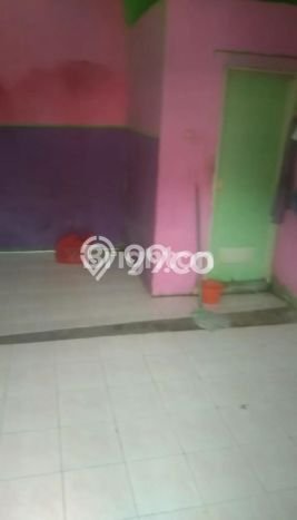 Komersial Bagus Dijual LB 215m2 Lokasi Strategis Tangerang Area Cocok untuk Berbisnis Komersial Bagus Dijual LB 215m2 Lokasi Strategis Tangerang Area Cocok untuk Berbisnis