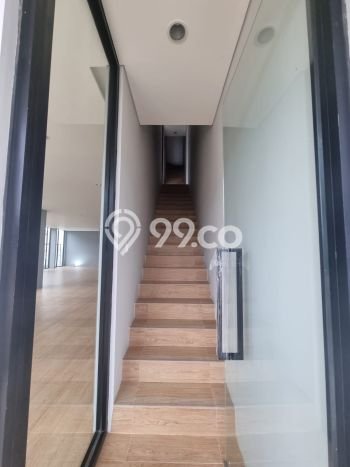 Unit Ruko Dijual di Tangerang LT 65m2 & LB 165m2 Unit Ruko Dijual di Tangerang LT 65m2 & LB 165m2
