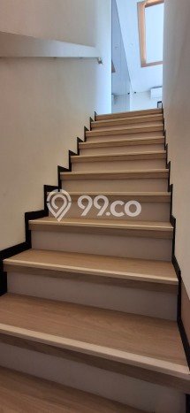 Jual Rumah Eksklusif 4 KT di Gading Serpong, Tangerang Jual Rumah Eksklusif 4 KT di Gading Serpong, Tangerang