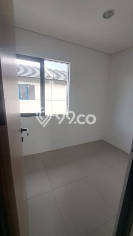 Disewakan Rumah Murah di Gading Serpong Tangerang dengan 3 KT Disewakan Rumah Murah di Gading Serpong Tangerang dengan 3 KT