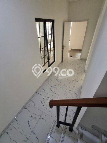 Jual Rumah Favorit Siap Huni LB 166m2 di Cikupa, Tangerang Jual Rumah Favorit Siap Huni LB 166m2 di Cikupa, Tangerang
