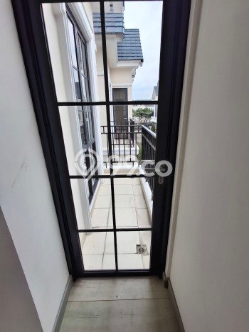 Jual Rumah Favorit Siap Huni LB 166m2 di Cikupa, Tangerang Jual Rumah Favorit Siap Huni LB 166m2 di Cikupa, Tangerang
