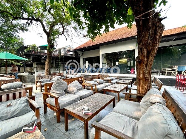For Sale Rumah Mewah Exclusive di Tebet, Jakarta Selatan For Sale Rumah Mewah Exclusive di Tebet, Jakarta Selatan