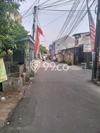 Siap Huni Hunian Elit 10 Kamar di Tebet Dekat ke Mana Saja Siap Huni Hunian Elit 10 Kamar di Tebet Dekat ke Mana Saja