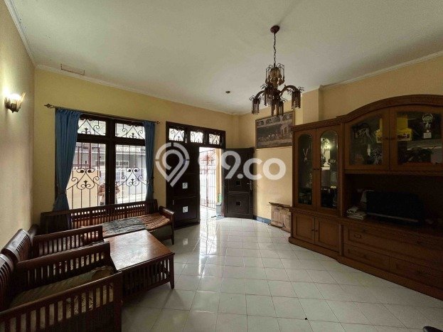 Rumah Modern Minimalis 4 KT Bisa Langsung Pindah di Tebet Rumah Modern Minimalis 4 KT Bisa Langsung Pindah di Tebet