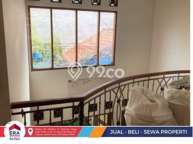 Jual Rumah Luas Megah Dengan View Eksklusif di Cibubur, Jakarta Timur Jual Rumah Luas Megah Dengan View Eksklusif di Cibubur, Jakarta Timur