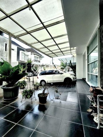 Rumah Elit Modern Tanpa Renovasi di Jatibening Bekasi Rumah Elit Modern Tanpa Renovasi di Jatibening Bekasi