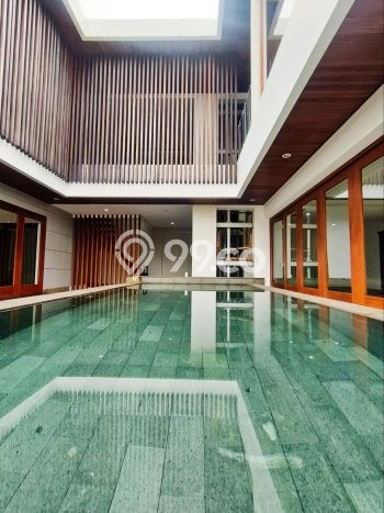 Dijual Rumah Mewah Megah Dengan View Cantik di Pondok Indah, Jakarta Selatan Dijual Rumah Mewah Megah Dengan View Cantik di Pondok Indah, Jakarta Selatan
