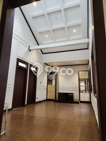 Jual Rumah Luas Elegan Dengan View Cantik di Pondok Bambu, Jakarta Timur Jual Rumah Luas Elegan Dengan View Cantik di Pondok Bambu, Jakarta Timur