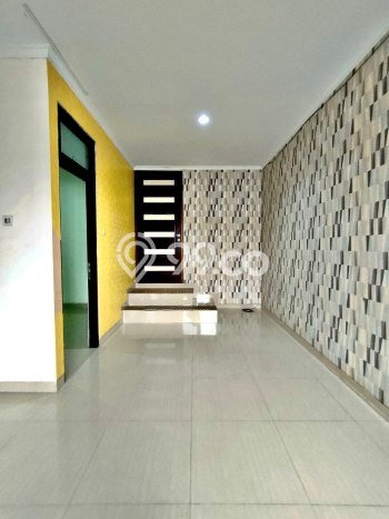 Rumah Minimalis 3 KT di Cibubur Bekasi Semi Furnished Rumah Minimalis 3 KT di Cibubur Bekasi Semi Furnished