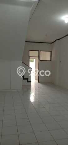 Unit Ruko Dijual di Jakarta Timur LT 61m2 & LB 183m2 Unit Ruko Dijual di Jakarta Timur LT 61m2 & LB 183m2