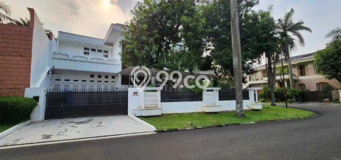 Dijual Rumah Luas Megah Dengan View Eksklusif di Pondok Indah, Jakarta Selatan Dijual Rumah Luas Megah Dengan View Eksklusif di Pondok Indah, Jakarta Selatan
