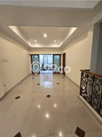 Rumah Eksklusif Siap Huni LT 360m2 di Tebet, Jakarta Selatan Rumah Eksklusif Siap Huni LT 360m2 di Tebet, Jakarta Selatan