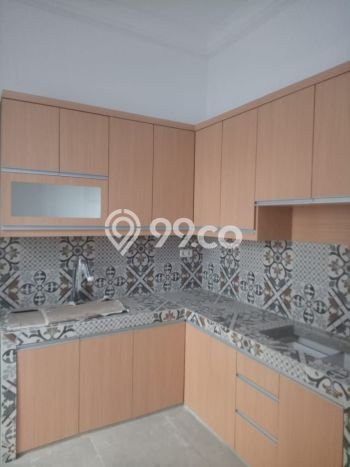 Jual Rumah Mewah Megah Dengan View Cantik di Pondok Kelapa, Jakarta Timur Jual Rumah Mewah Megah Dengan View Cantik di Pondok Kelapa, Jakarta Timur