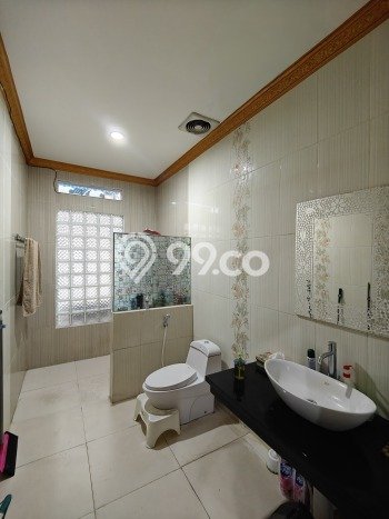 Rumah Luxury Modern Siap Huni di Jatiwaringin Jakarta Timur Rumah Luxury Modern Siap Huni di Jatiwaringin Jakarta Timur