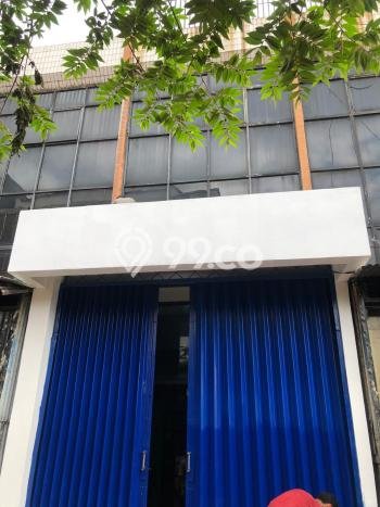 Unit Ruko Dijual di Jakarta Timur LT 61m2 & LB 183m2 Unit Ruko Dijual di Jakarta Timur LT 61m2 & LB 183m2