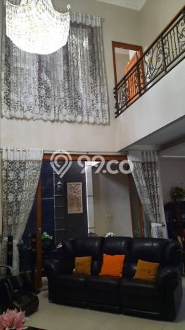 Rumah Elit Modern Siap Huni di Rawamangun Jakarta Timur Rumah Elit Modern Siap Huni di Rawamangun Jakarta Timur