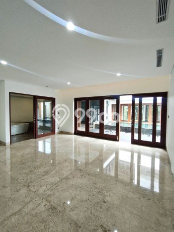 Dijual Rumah Mewah Megah Dengan View Cantik di Pondok Indah, Jakarta Selatan Dijual Rumah Mewah Megah Dengan View Cantik di Pondok Indah, Jakarta Selatan
