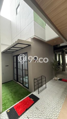Dijual Kost di Beji, Depok, 65 KT, 65 KM, Luas 1375m2 Dijual Kost di Beji, Depok, 65 KT, 65 KM, Luas 1375m2