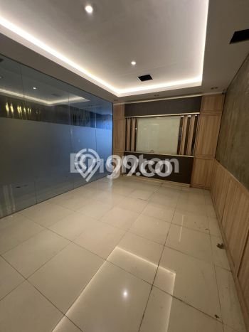 Area Ramai! Ruko Dijual di Denpasar Selatan untuk Bisnis Luas Bangunan 300m2 Area Ramai! Ruko Dijual di Denpasar Selatan untuk Bisnis Luas Bangunan 300m2