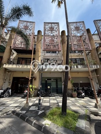Ruko Dijual Lokasi Stratagis di Kuta Badung Cocok untuk Bisnis Ruko Dijual Lokasi Stratagis di Kuta Badung Cocok untuk Bisnis