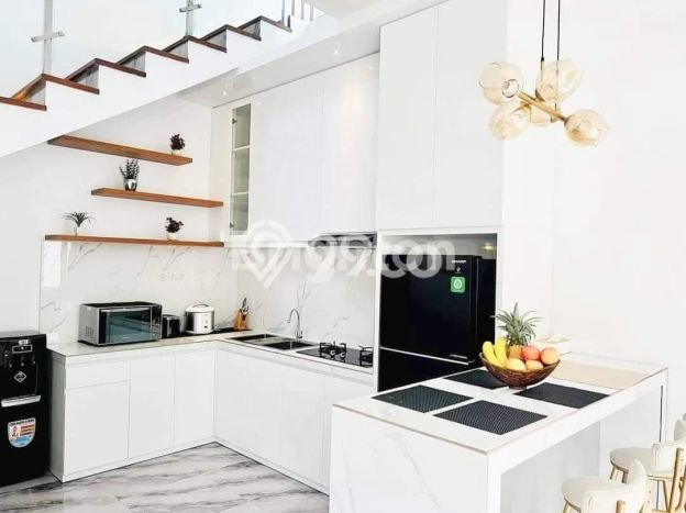 For Rent Vila Kawasan , Luas 200m2m², Area Strategis For Rent Vila Kawasan , Luas 200m2m², Area Strategis