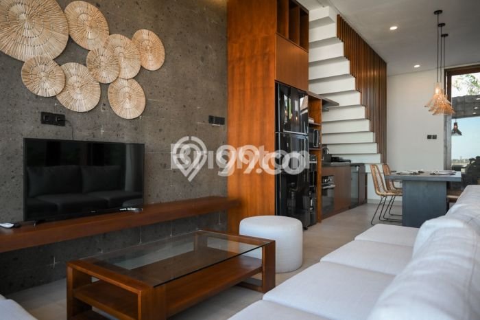 Vila For Rent Kawasan , Area 160m2m², Lokasi Premium, Harga Bersaing Vila For Rent Kawasan , Area 160m2m², Lokasi Premium, Harga Bersaing