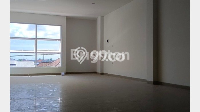 Untuk Dijual! Ruko di Mahendradata Denpasar LT 114m2 / LB 210m2 Kawasan Strategis Untuk Dijual! Ruko di Mahendradata Denpasar LT 114m2 / LB 210m2 Kawasan Strategis